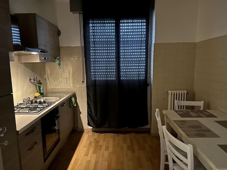 Leone D'Oro - Full Apartment Mestre Esterno foto